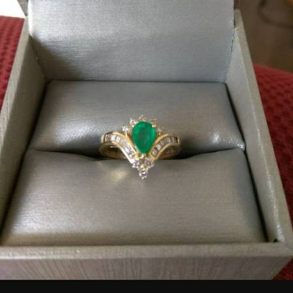 Emerald and Diamond Ring
